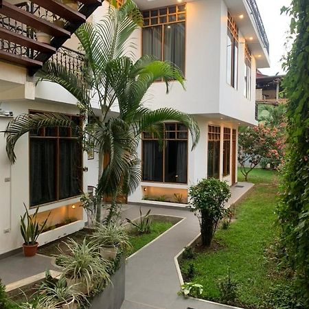 Alojamiento Familiar Custodia Tarapoto Exterior foto